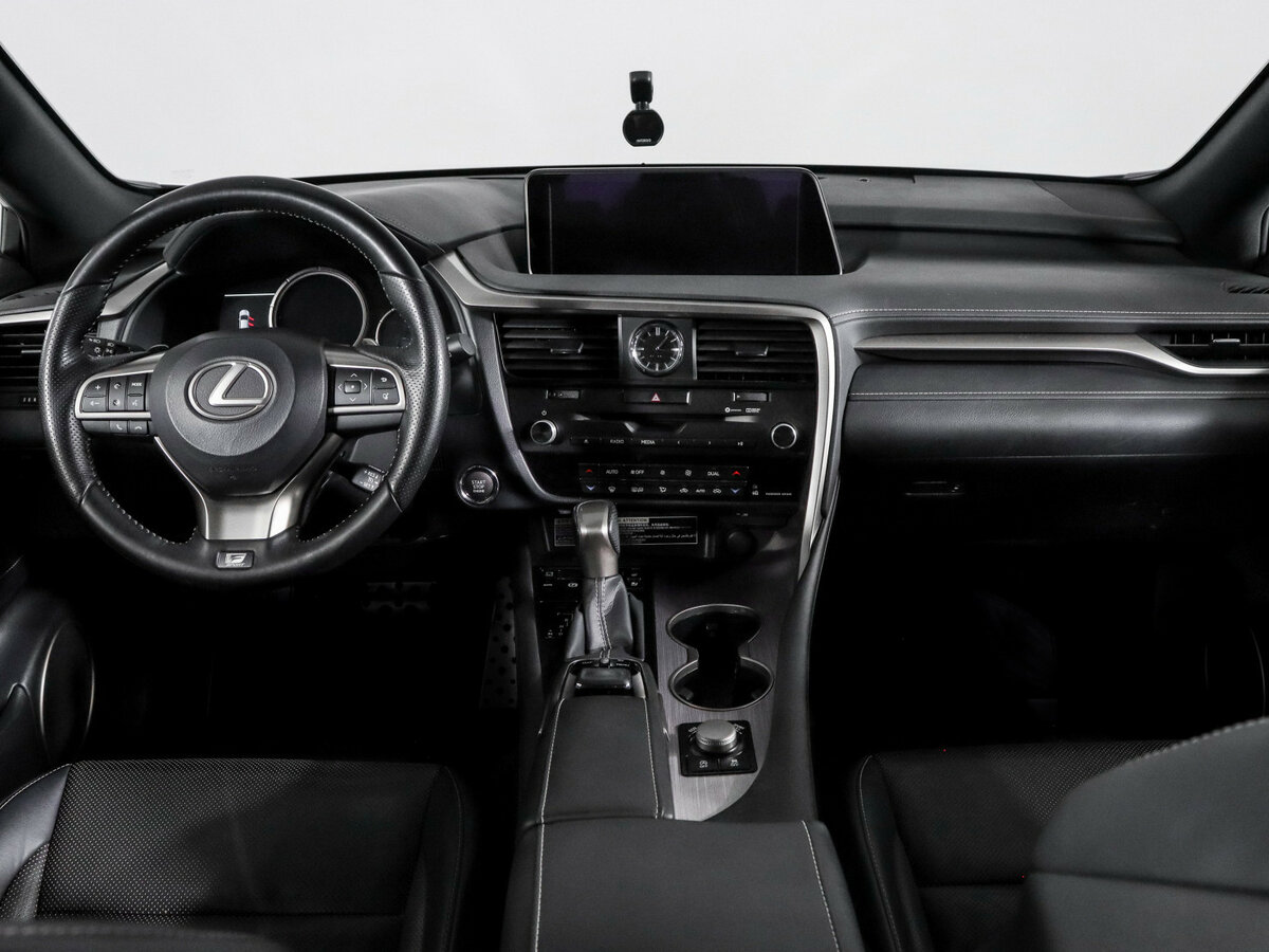 Lexus RX с пробегом — 2018 год. Фото: #11