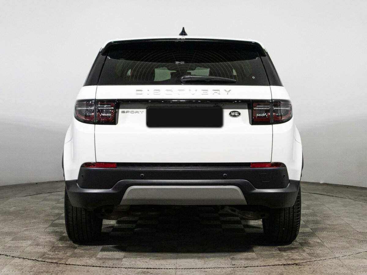 Land Rover Discovery Sport с пробегом — 2021 год. Фото: #5