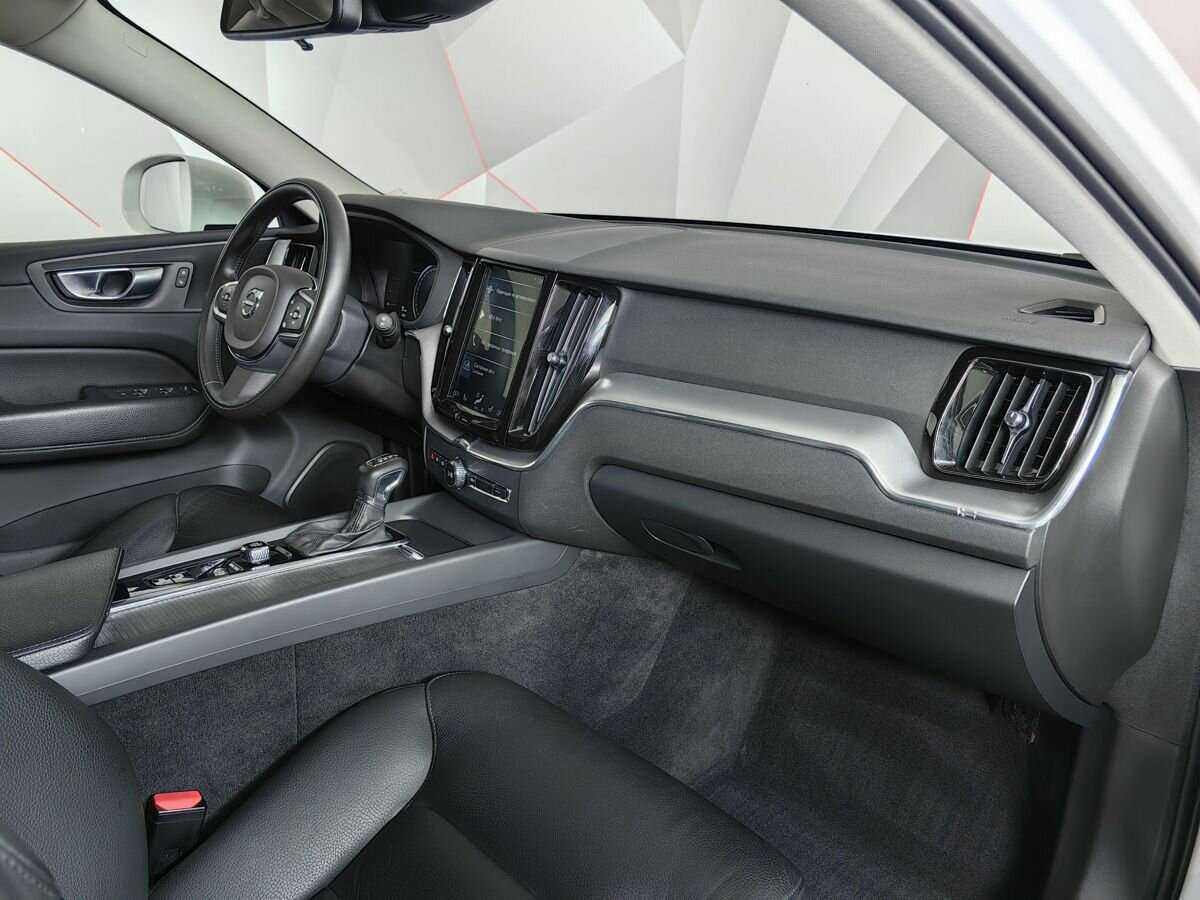 Volvo XC60 с пробегом — 2019 год. Фото: #8