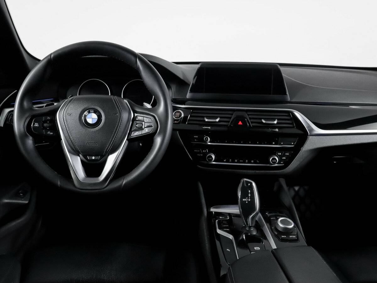 BMW 5 серии с пробегом — 2019 год. Фото: #11