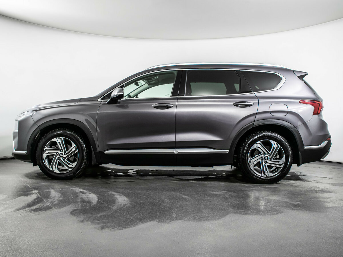 Hyundai Santa Fe с пробегом — 2022 год. Фото: #7