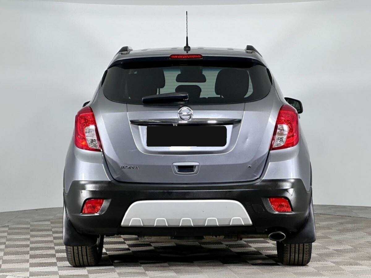 Opel Mokka с пробегом — 2013 год. Фото: #3