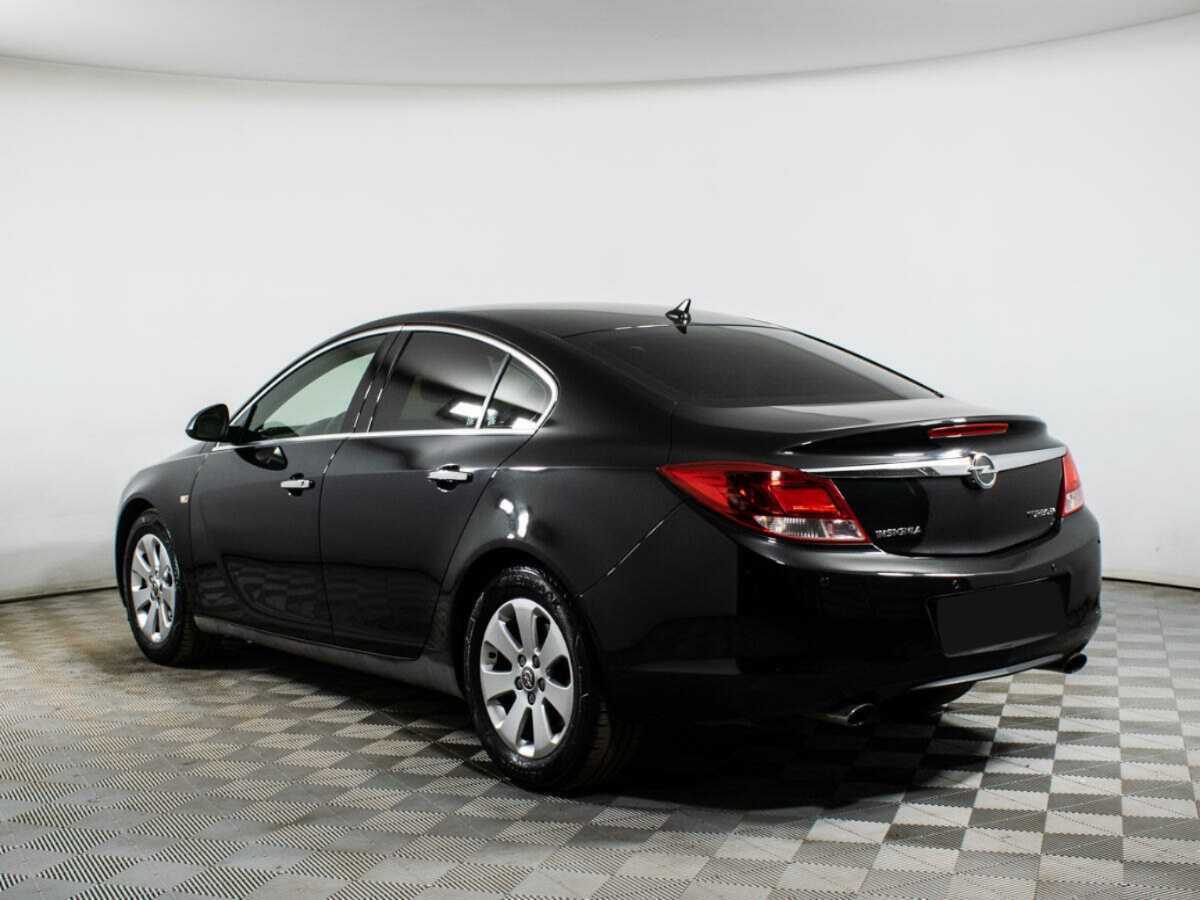 Opel Insignia с пробегом — 2011 год. Фото: #5