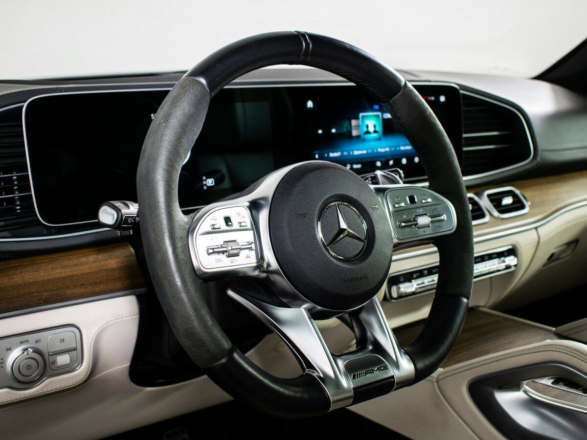 Mercedes-Benz GLE AMG с пробегом — 2020 год. Фото: #13