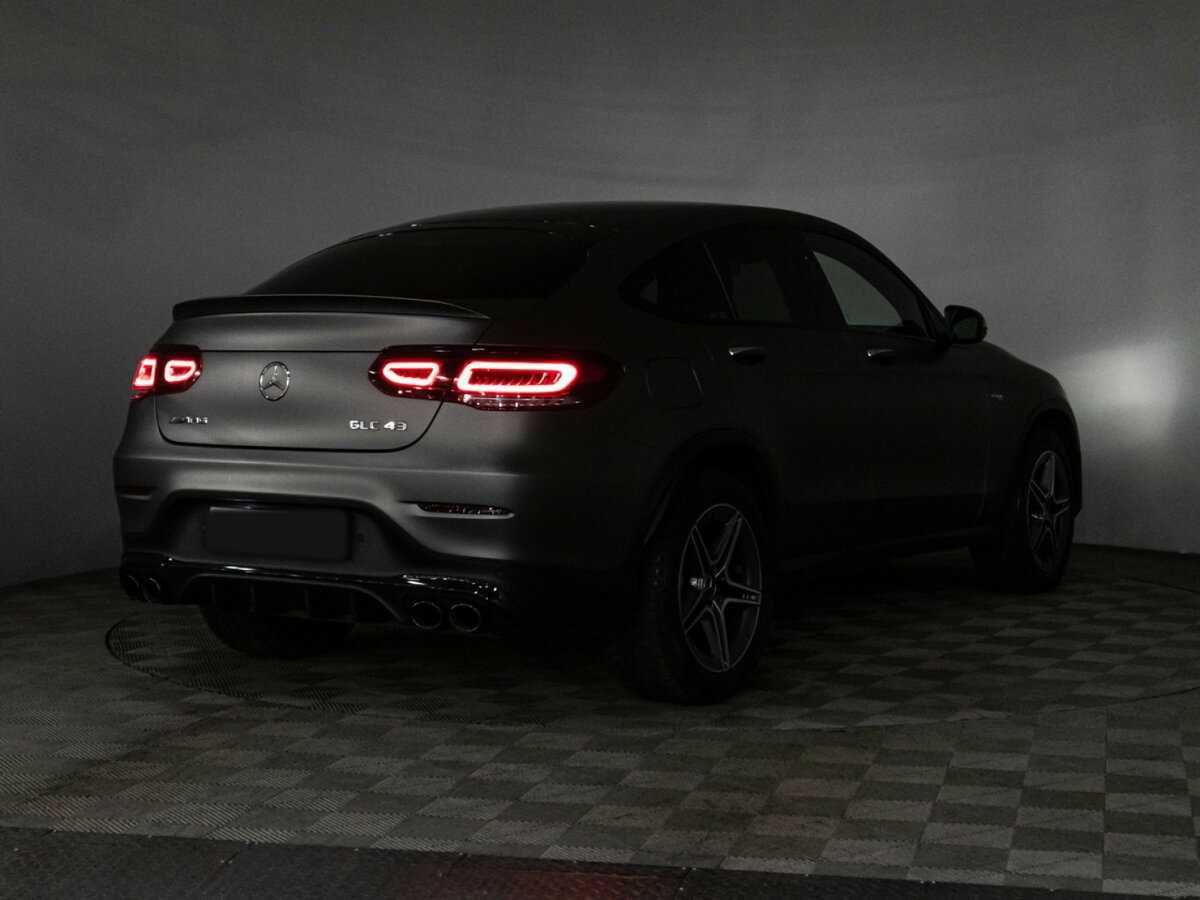 Mercedes-Benz GLC Coupe AMG с пробегом — 2021 год. Фото: #30