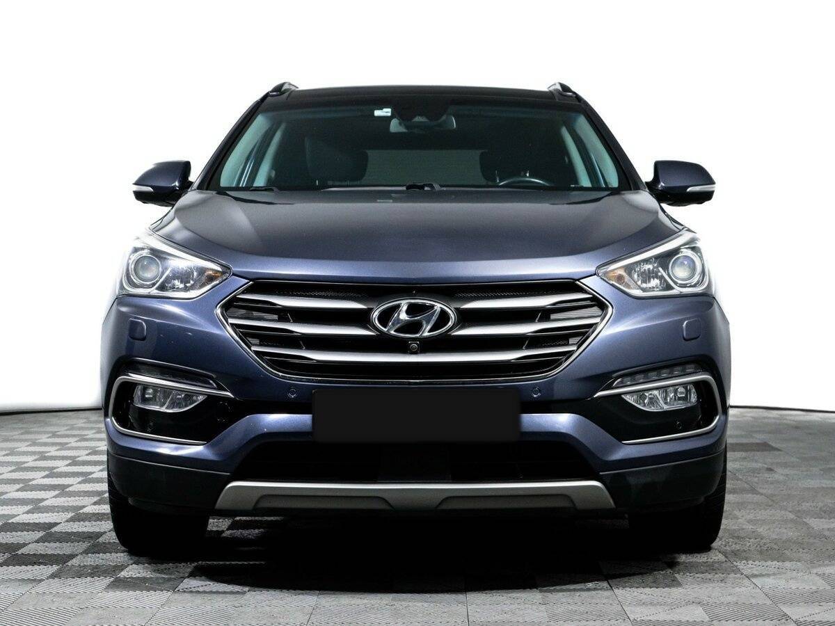 Hyundai Santa Fe с пробегом — 2017 год. Фото: #1