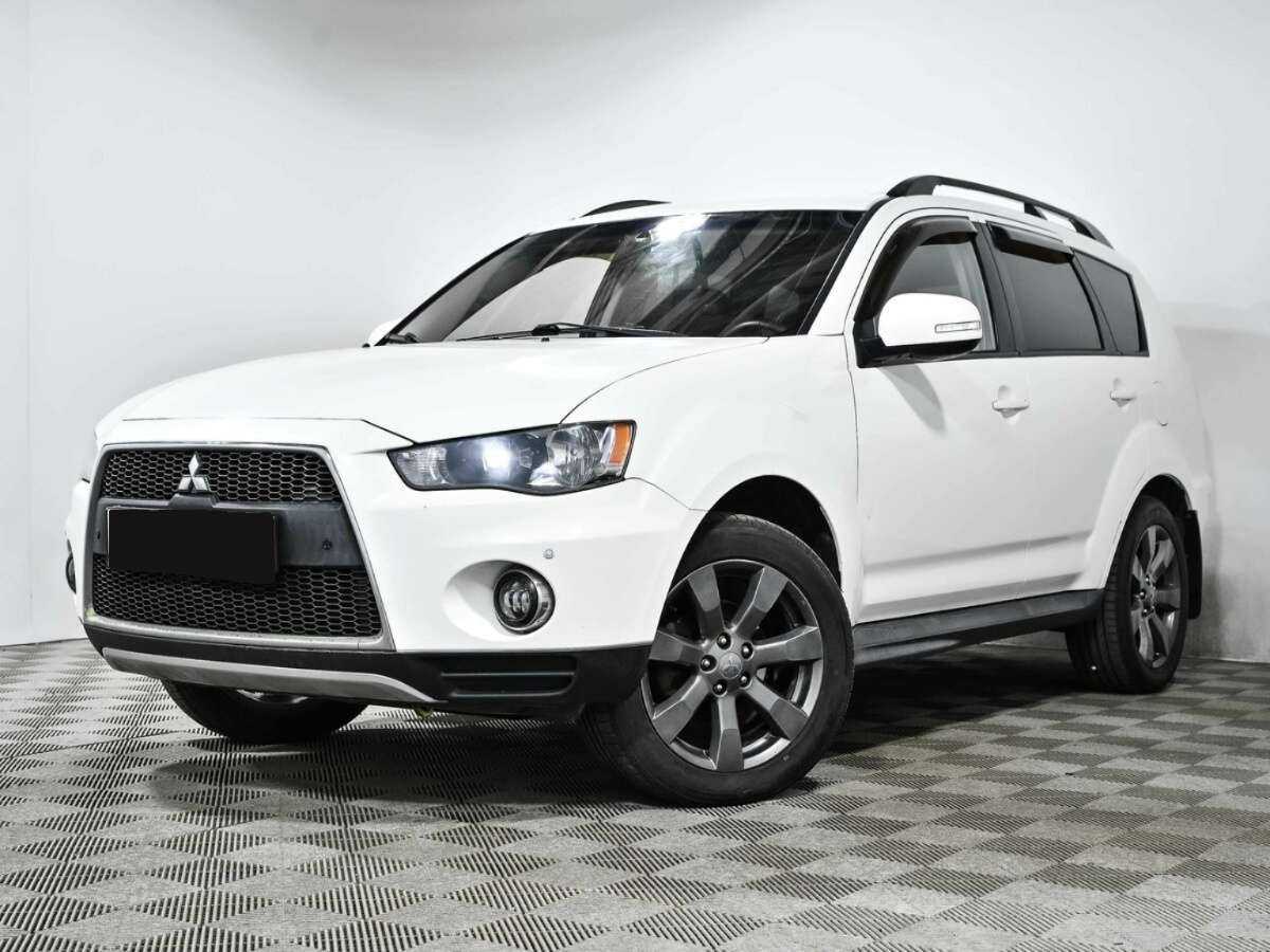 Mitsubishi Outlander с пробегом — 2011 год. Посмотреть фото