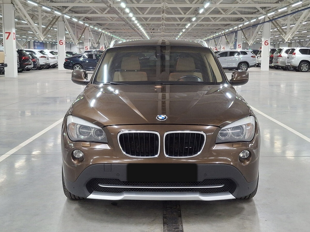 BMW X1 с пробегом — 2012 год. Фото: #1