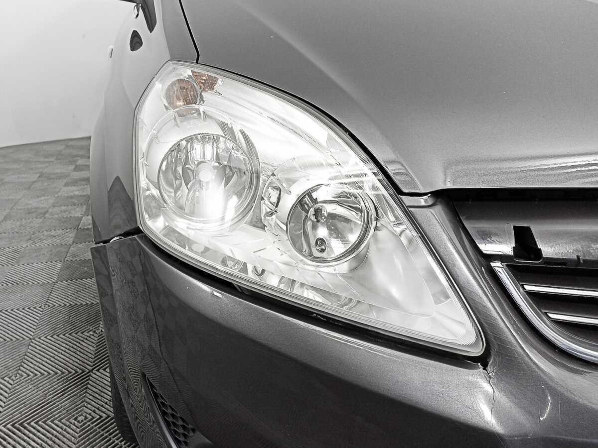 Opel Zafira с пробегом — 2011 год. Фото: #11