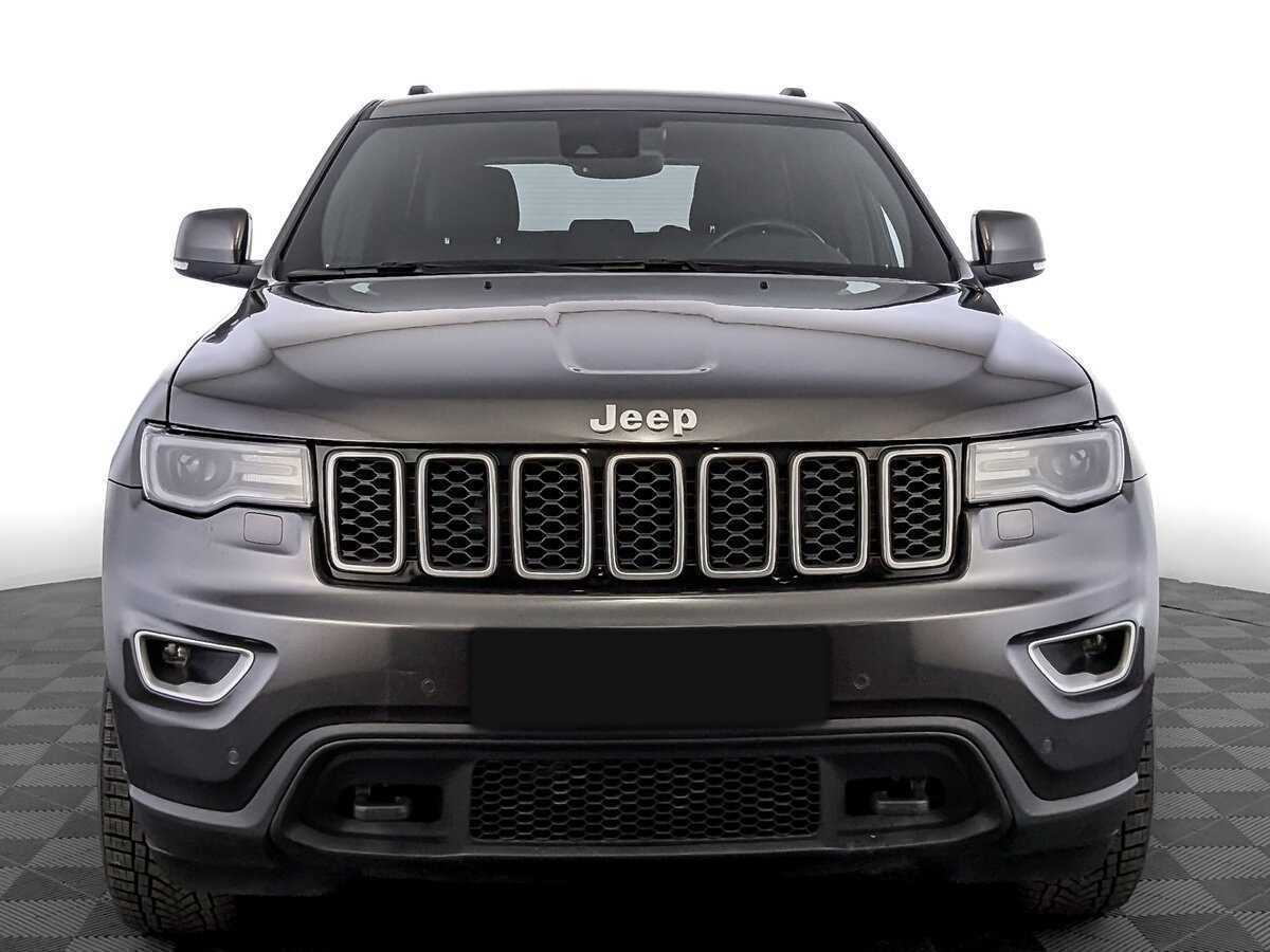 Jeep Grand Cherokee с пробегом — 2018 год. Фото: #1