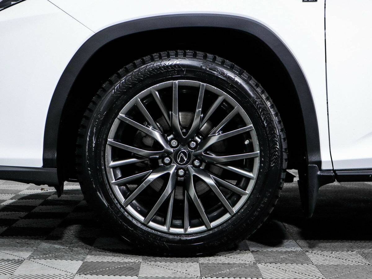 Lexus RX с пробегом — 2018 год. Фото: #14
