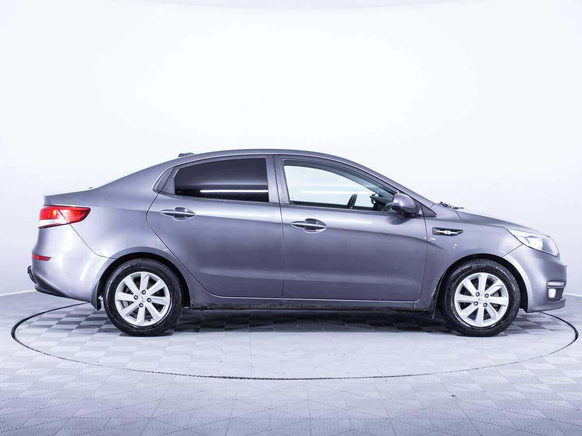 Kia Rio с пробегом — 2017 год. Фото: #3
