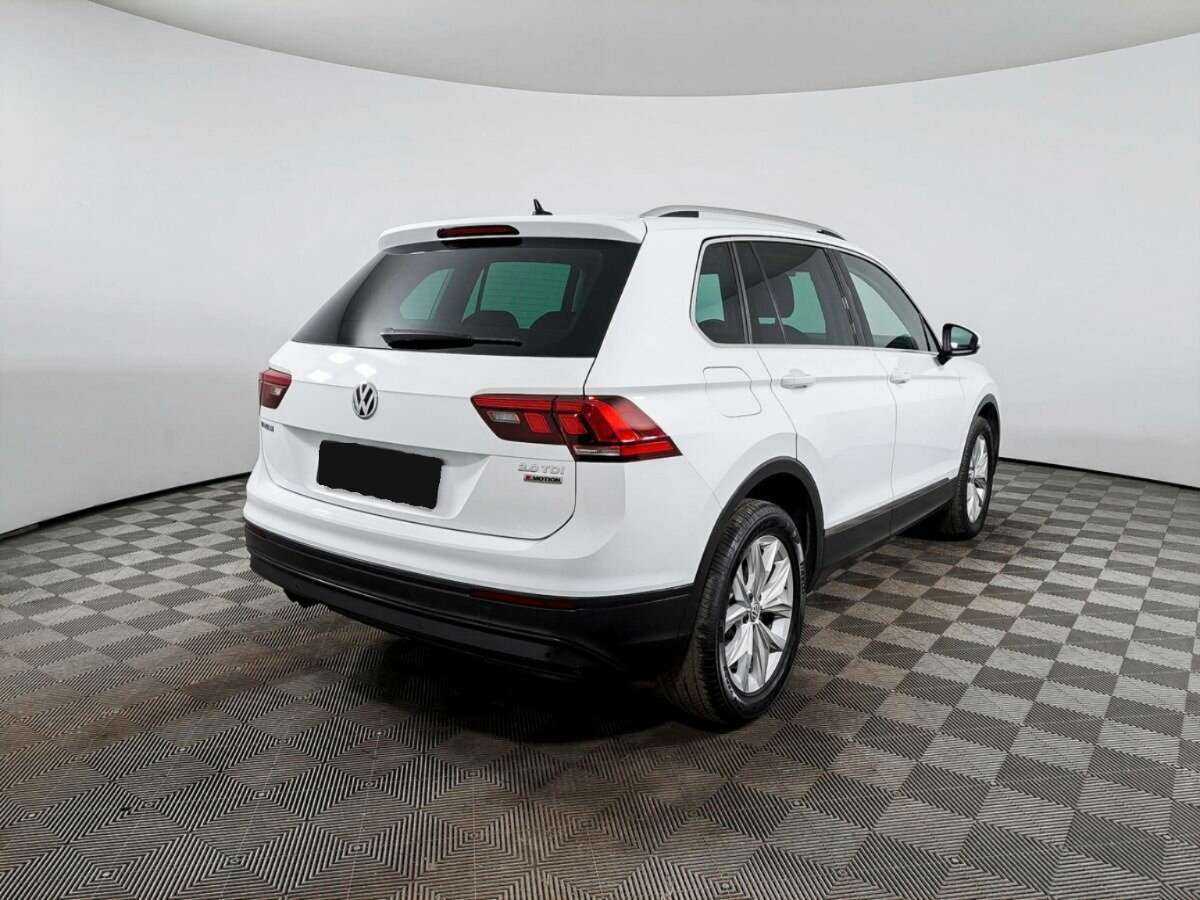 Volkswagen Tiguan с пробегом — 2017 год. Фото: #4