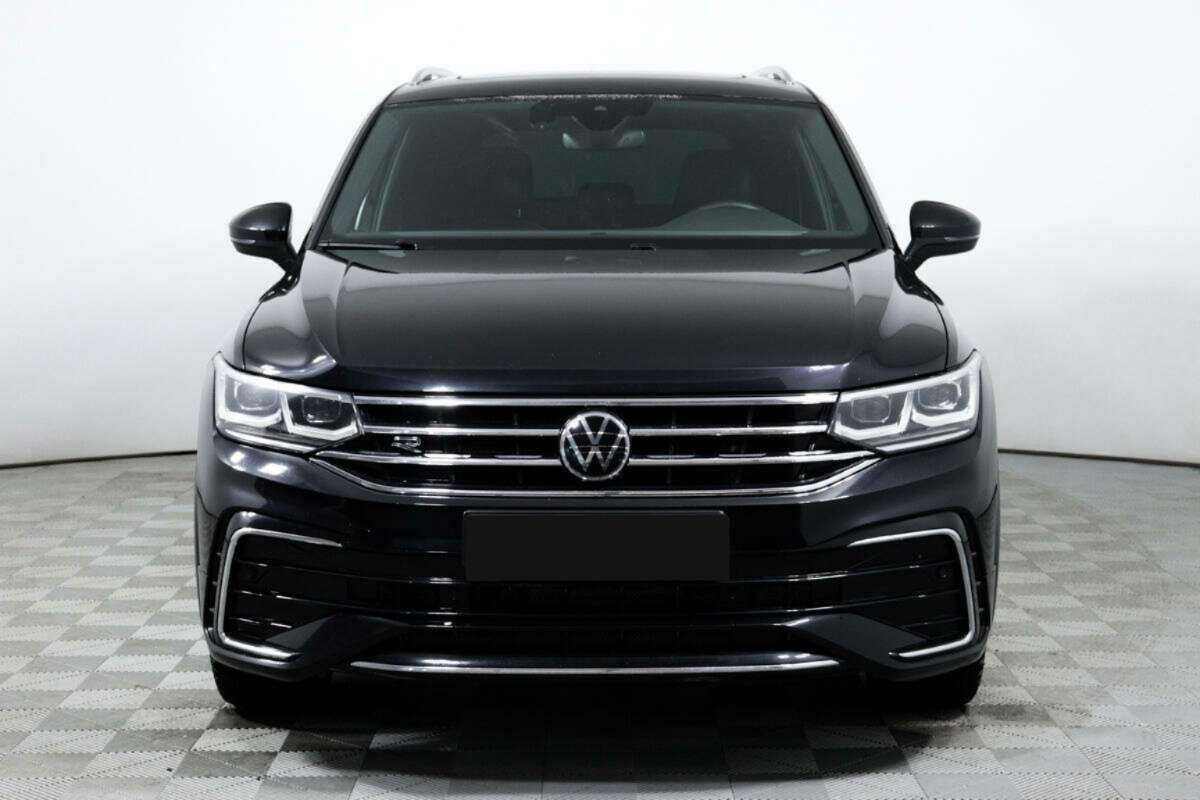 Volkswagen Tiguan с пробегом — 2021 год. Фото: #1