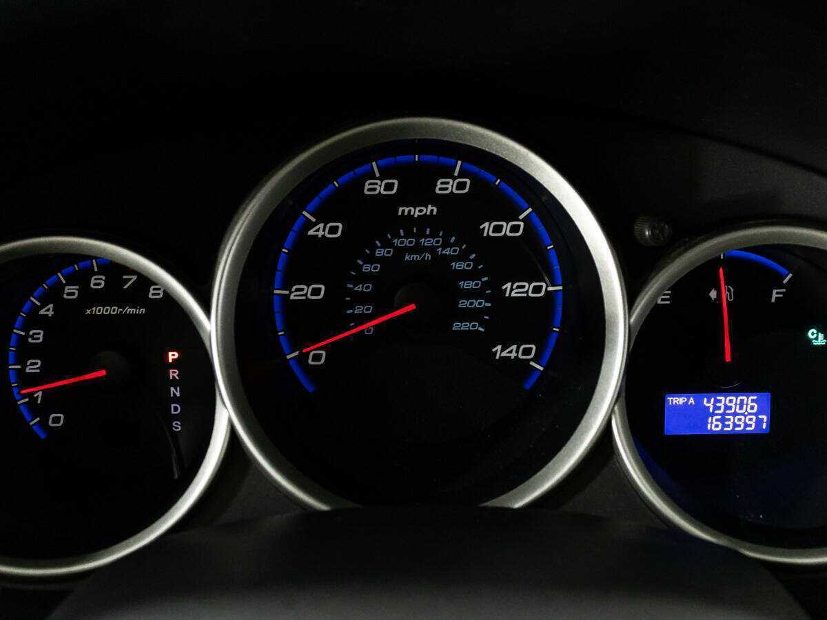 Honda Fit с пробегом — 2007 год. Фото: #11