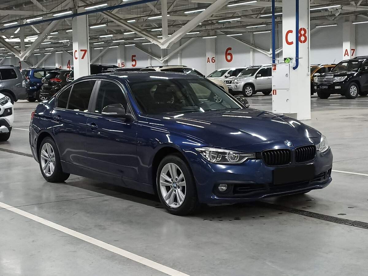 BMW 3 серии с пробегом — 2016 год. Фото: #2