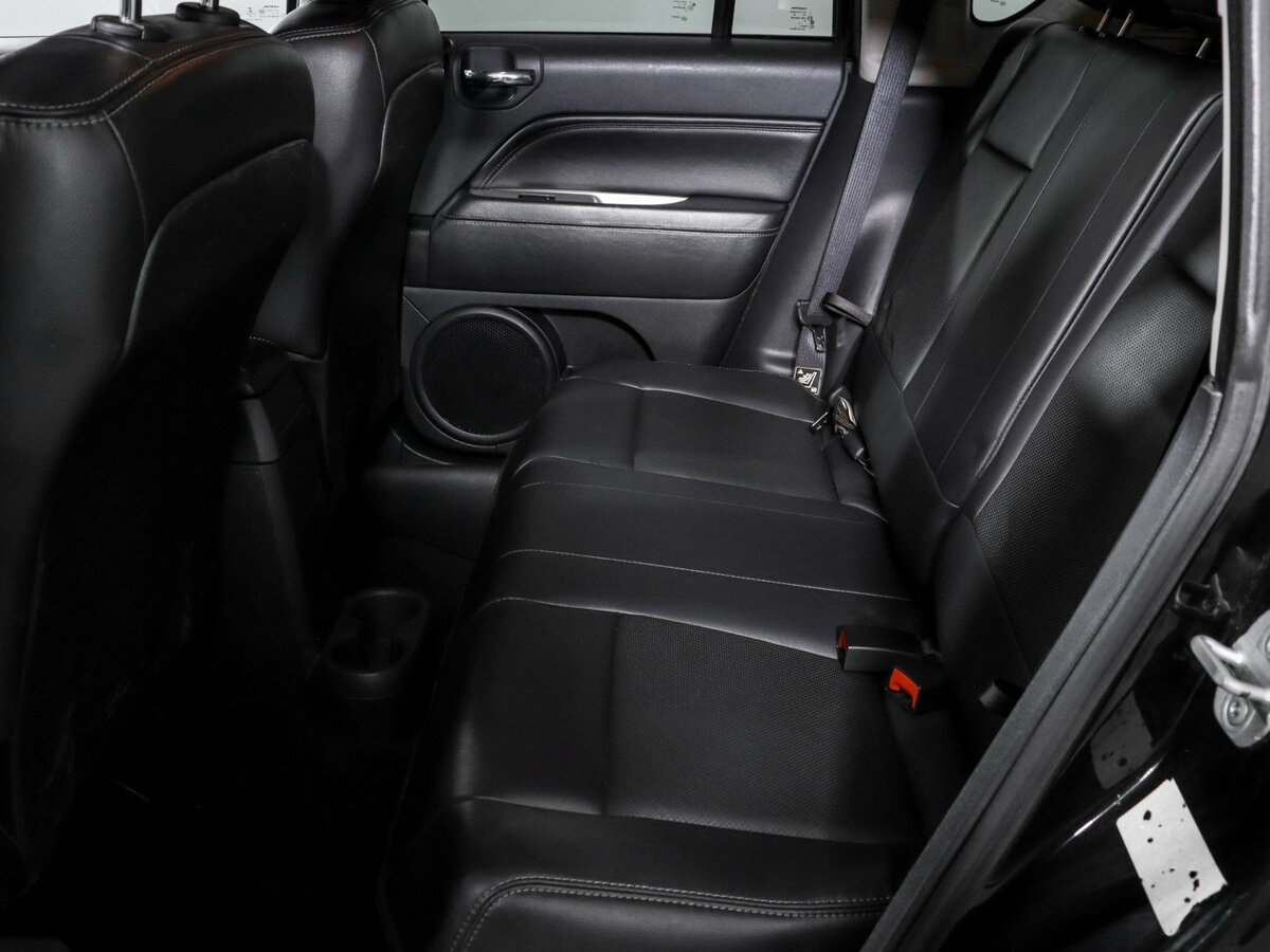 Jeep Compass с пробегом — 2013 год. Фото: #9