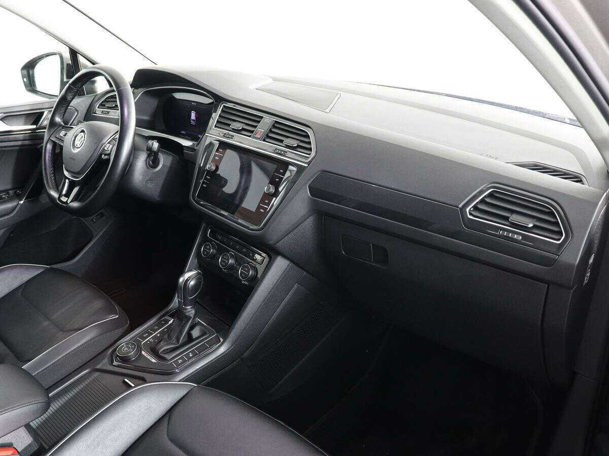 Volkswagen Tiguan с пробегом — 2017 год. Фото: #9