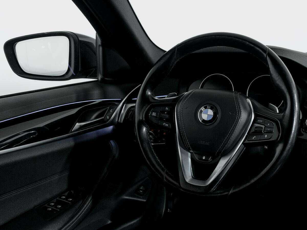BMW 5 серии с пробегом — 2017 год. Фото: #13