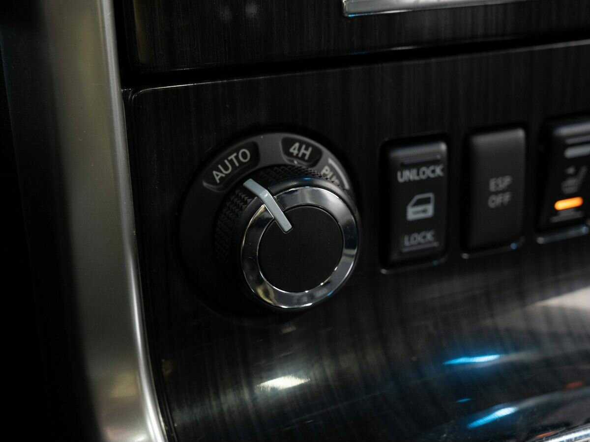 Nissan Pathfinder с пробегом — 2010 год. Фото: #26