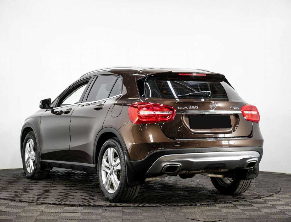 Mercedes-Benz GLA с пробегом — 2016 год. Фото: #3