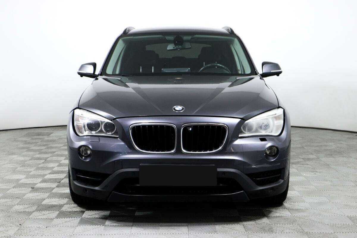 BMW X1 с пробегом — 2012 год. Фото: #1