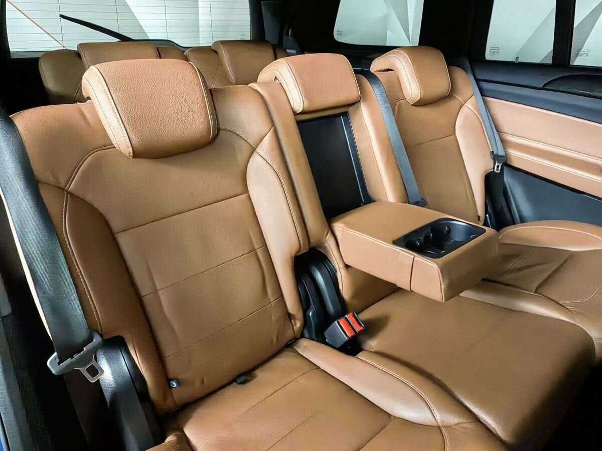 Mercedes-Benz GLS с пробегом — 2018 год. Фото: #12