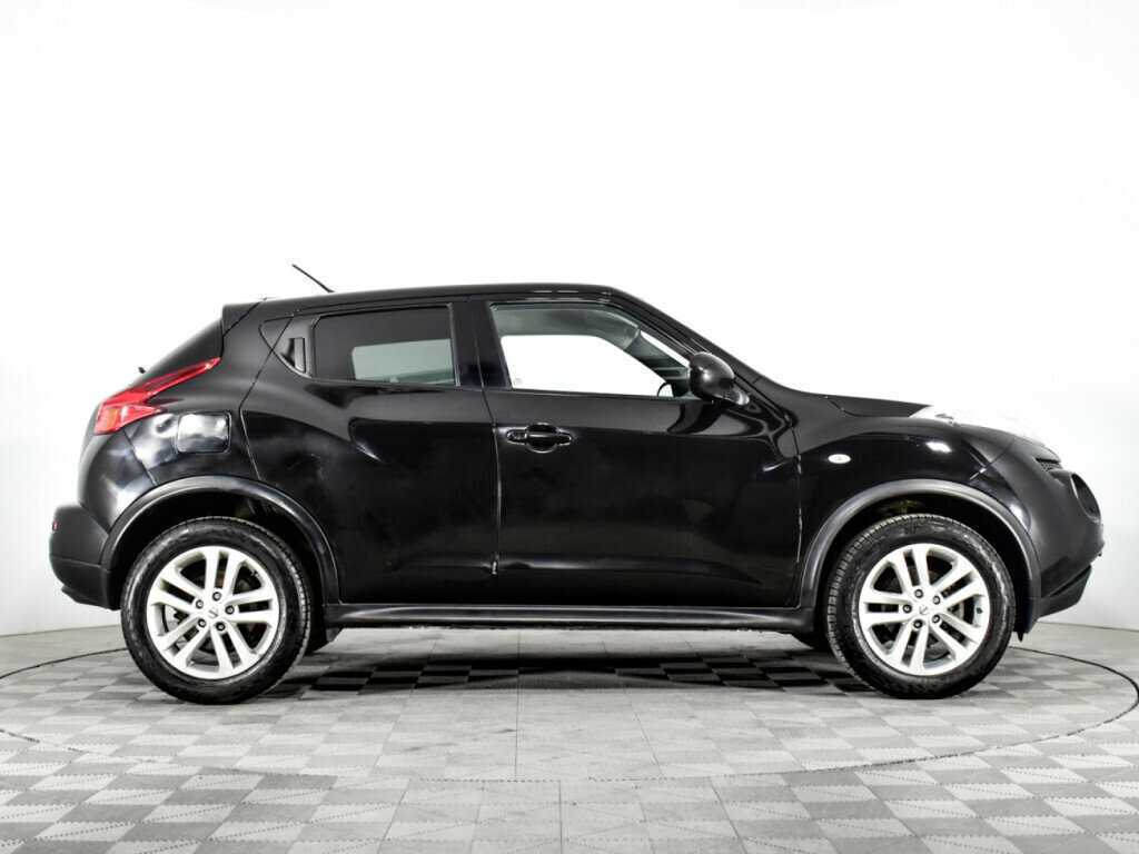 Nissan Juke с пробегом — 2011 год. Фото: #3