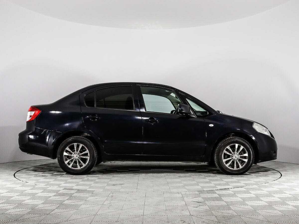Suzuki SX4 с пробегом — 2008 год. Фото: #3