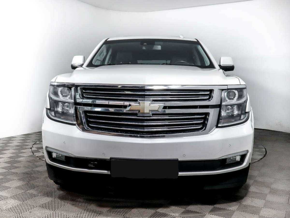 Chevrolet Tahoe с пробегом — 2017 год. Фото: #1