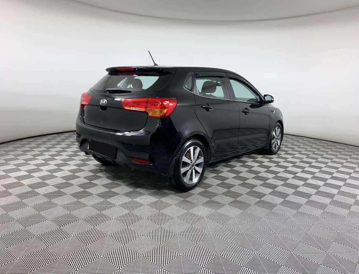 Kia Rio с пробегом — 2016 год. Фото: #4