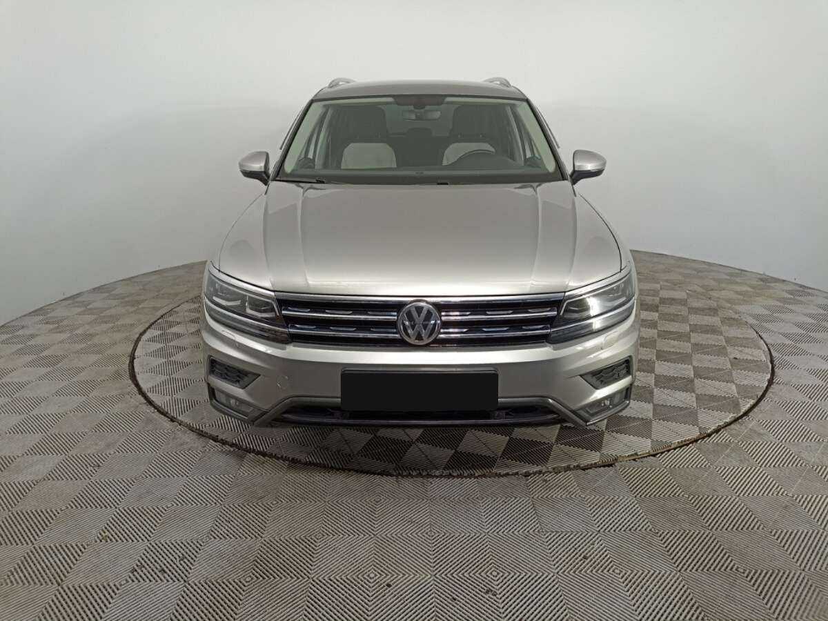 Volkswagen Tiguan с пробегом — 2017 год. Фото: #1