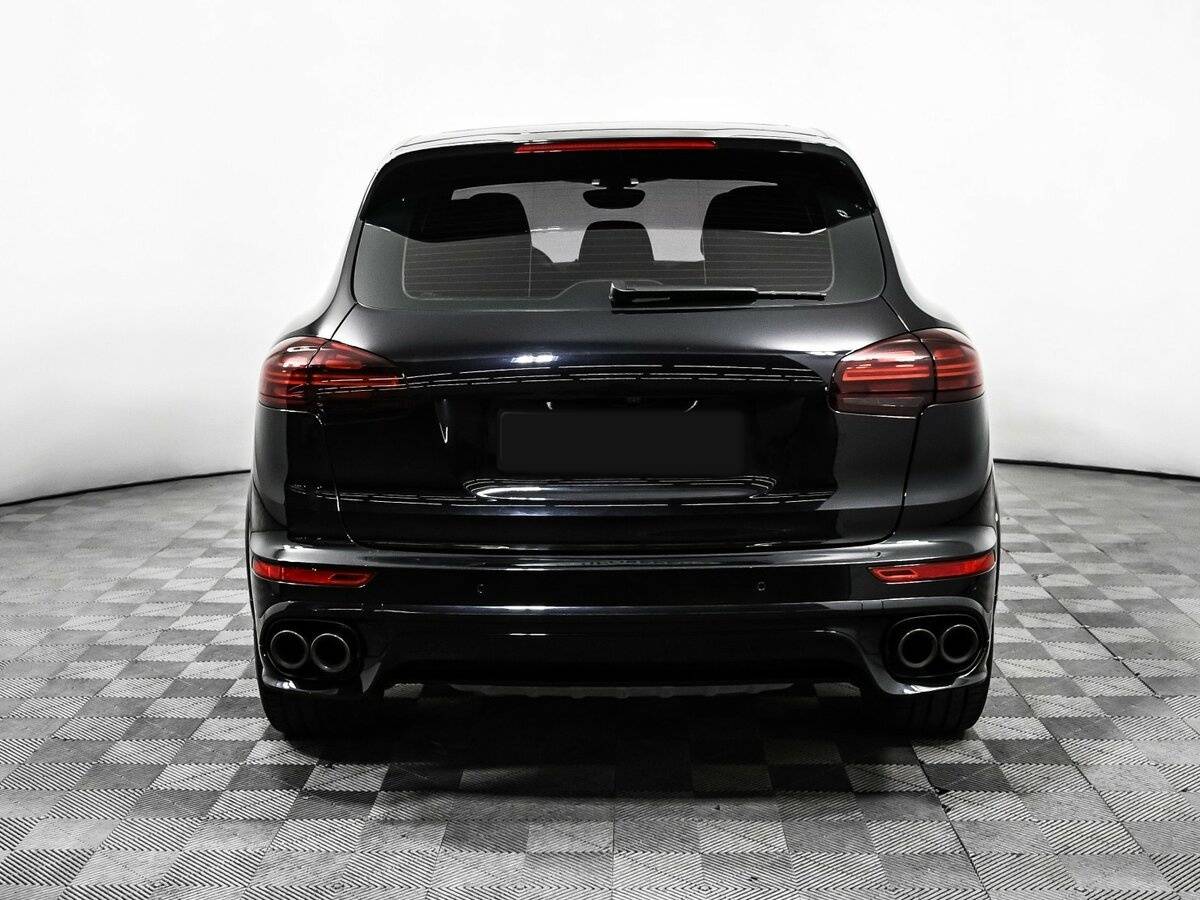 Porsche Cayenne с пробегом — 2015 год. Фото: #5