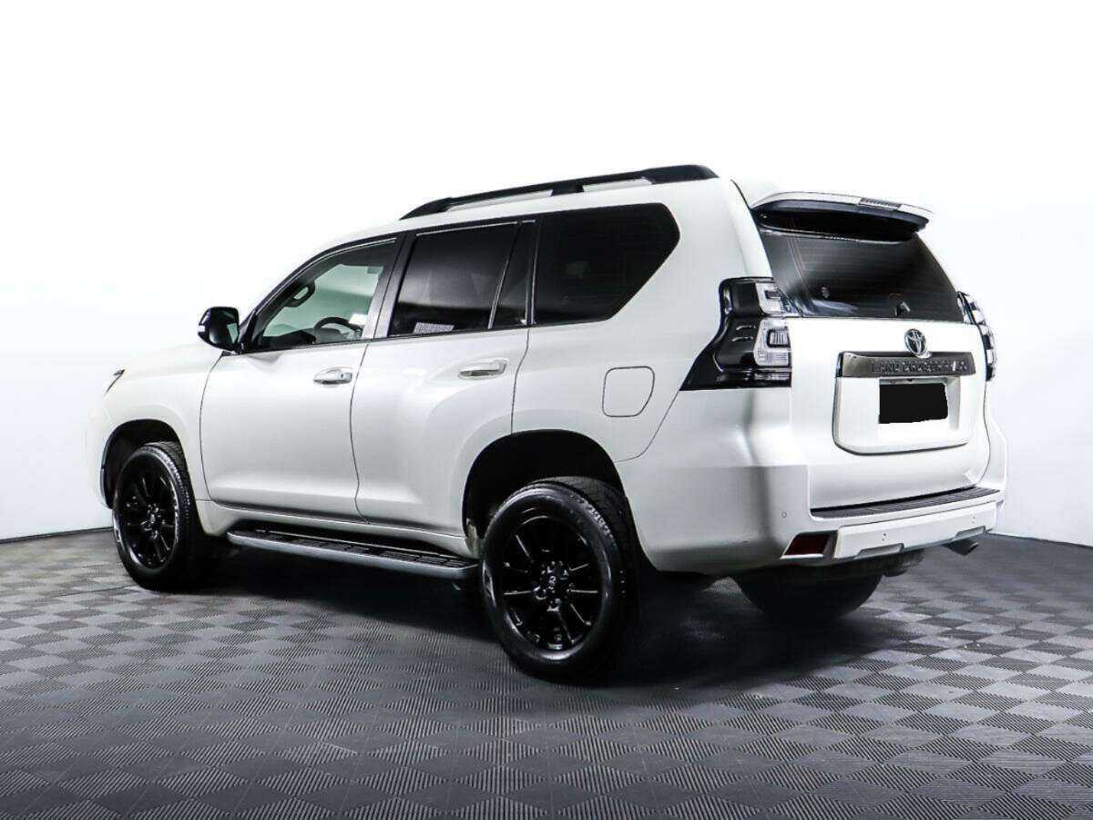 Toyota Land Cruiser Prado с пробегом — 2021 год. Фото: #6