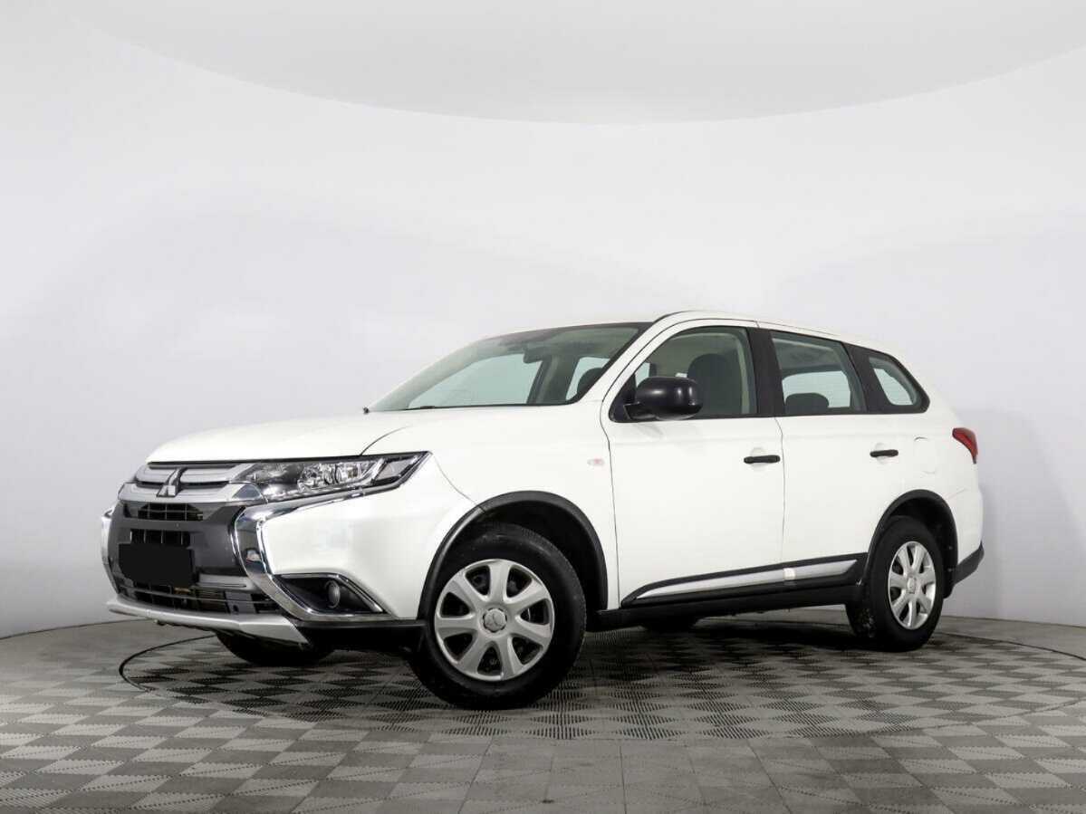 Mitsubishi Outlander с пробегом — 2018 год. Фото: #0