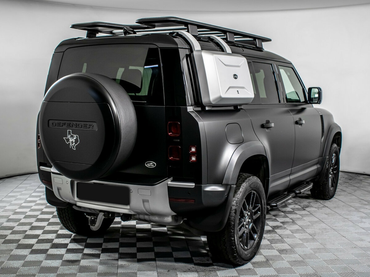 Land Rover Defender с пробегом — 2021 год. Фото: #4