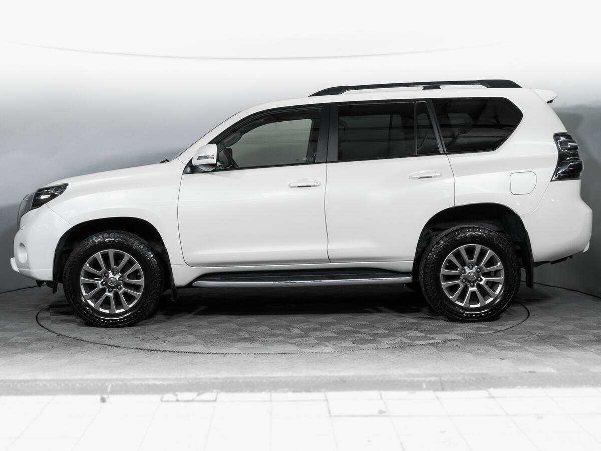 Toyota Land Cruiser Prado с пробегом — 2017 год. Фото: #7