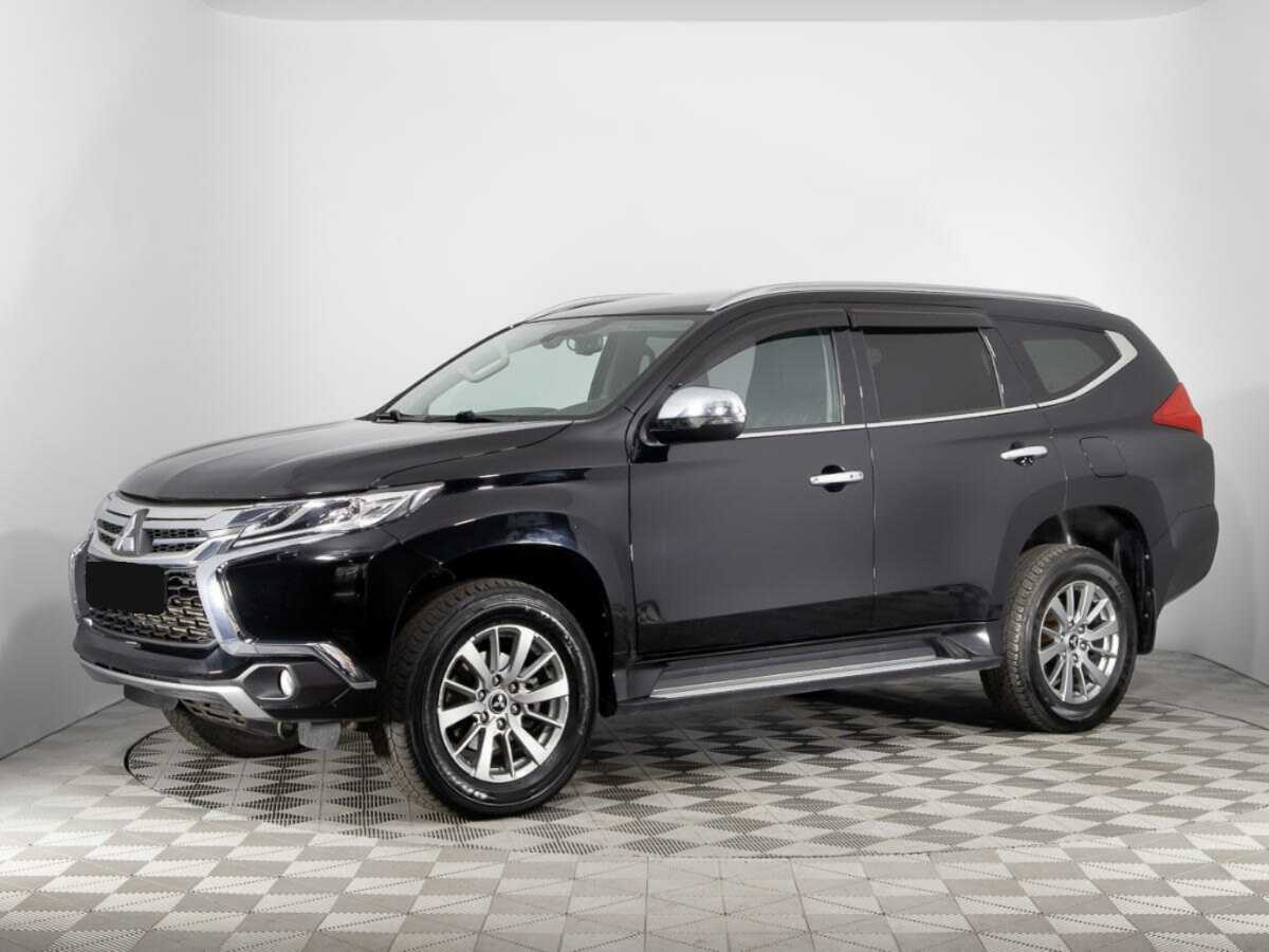 Mitsubishi Pajero Sport с пробегом — 2018 год. Посмотреть фото