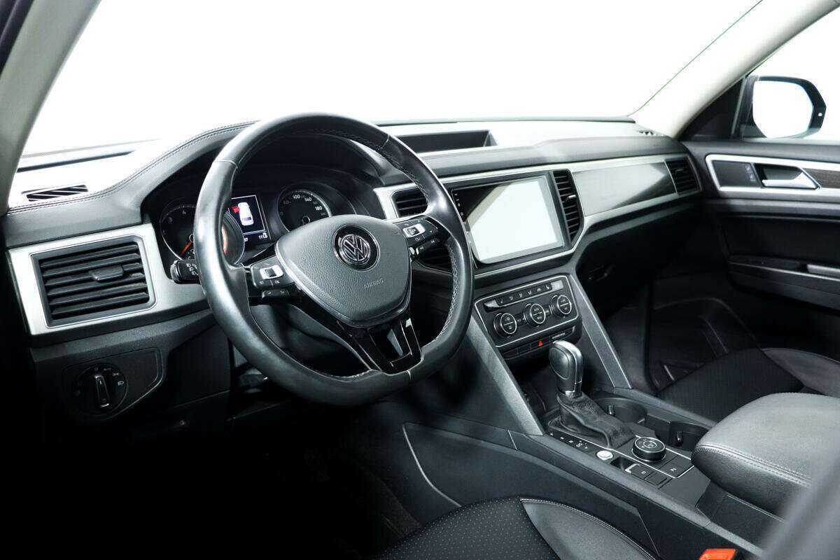 Volkswagen Teramont с пробегом — 2018 год. Фото: #13