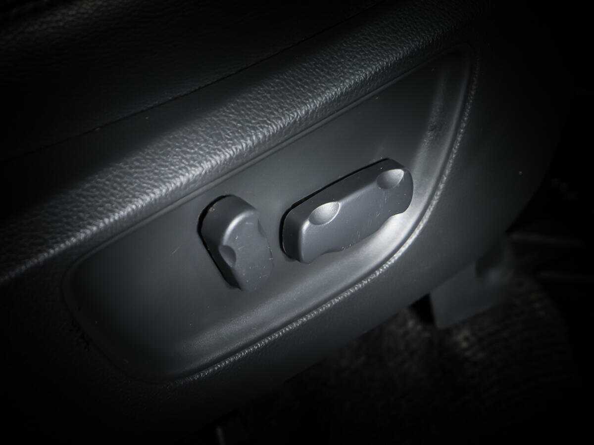 Mitsubishi Pajero Sport с пробегом — 2019 год. Фото: #12