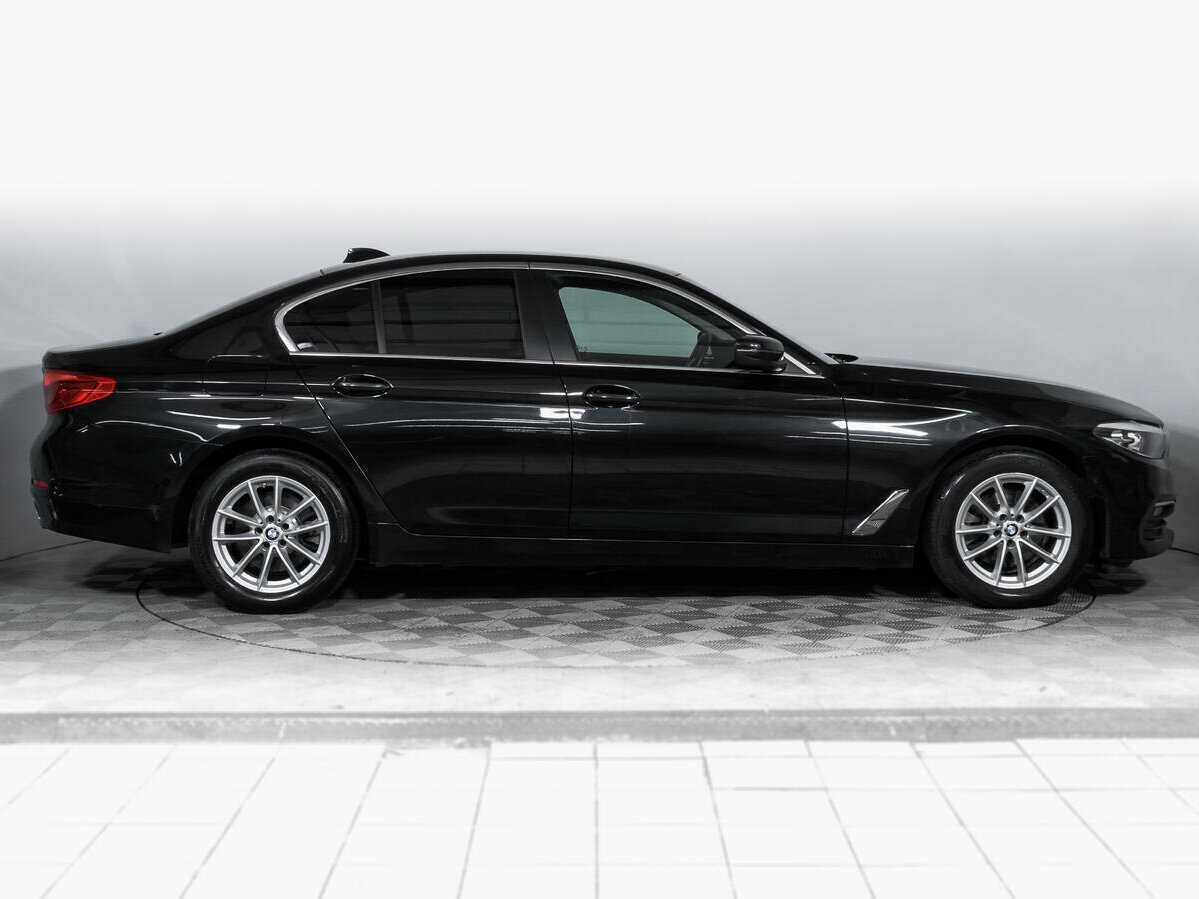 BMW 5 серии с пробегом — 2018 год. Фото: #3