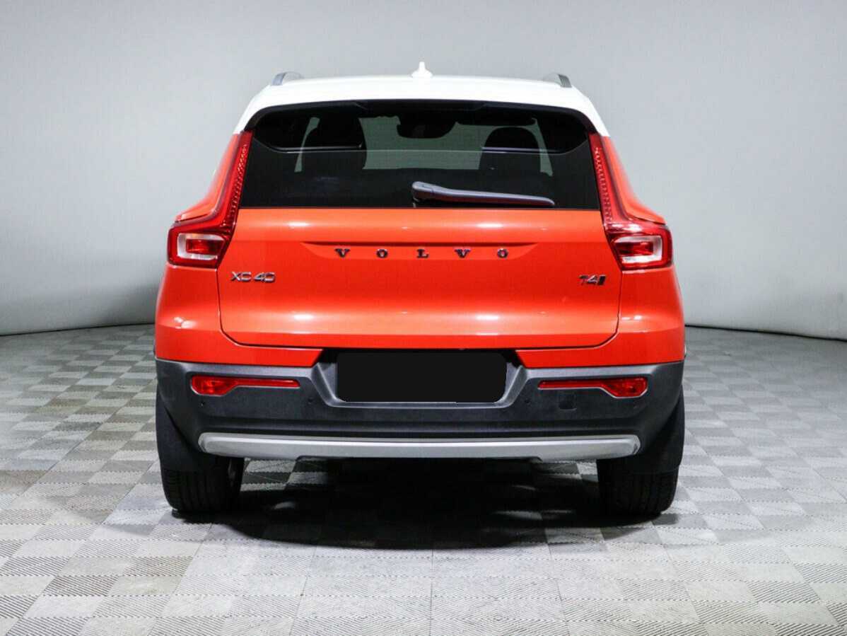 Volvo XC40 с пробегом — 2021 год. Фото: #4