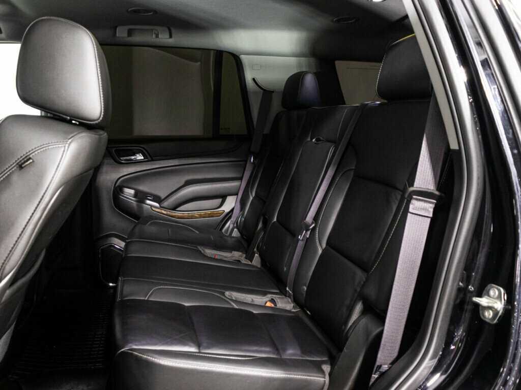 Chevrolet Tahoe с пробегом — 2016 год. Фото: #7