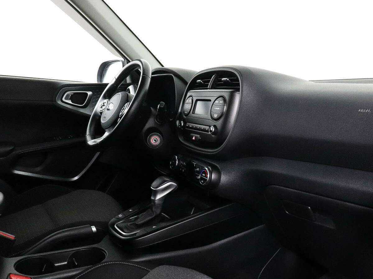 Kia Soul с пробегом — 2021 год. Фото: #6