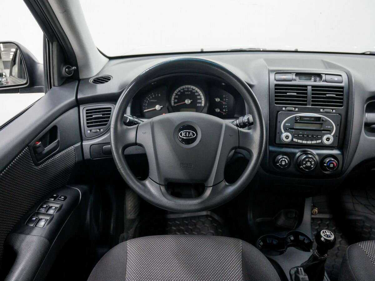 Kia Sportage с пробегом — 2007 год. Фото: #10