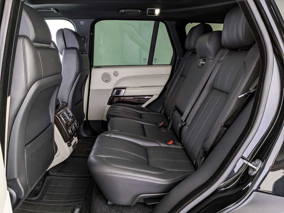 Land Rover Range Rover с пробегом — 2015 год. Фото: #13