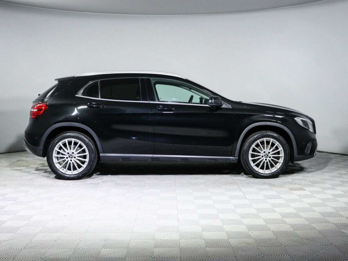 Mercedes-Benz GLA с пробегом — 2017 год. Фото: #3