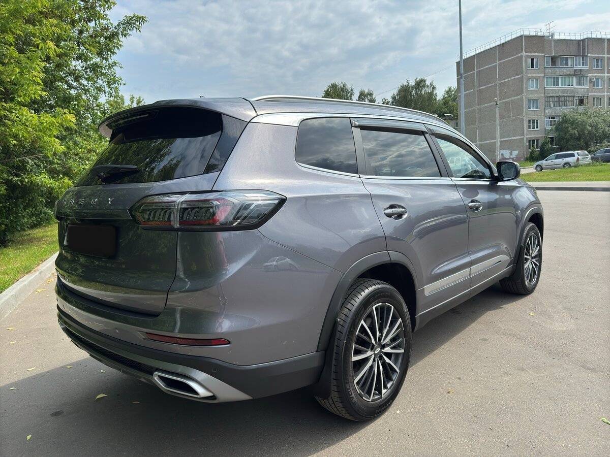 Chery Tiggo 8 Pro e+ с пробегом — 2023 год. Фото: #3