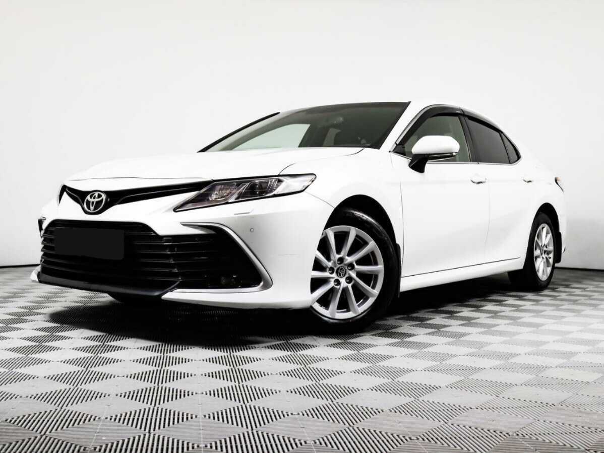 Toyota Camry с пробегом — 2021 год. Фото: #0