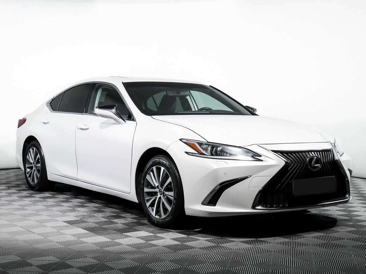 Lexus ES с пробегом — 2019 год. Фото: #2